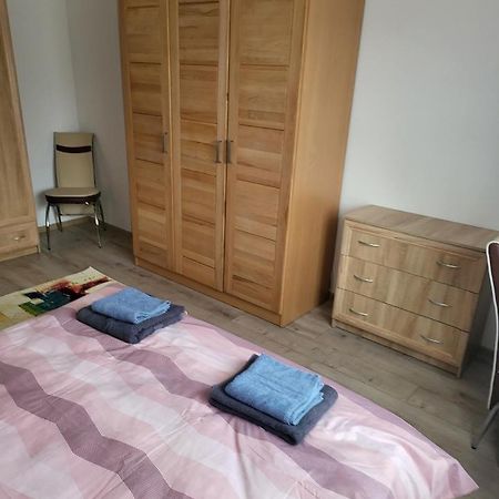 Apartament In Bucovina, Campulung Moldovenesc, Impecabil . Apartment Exterior foto